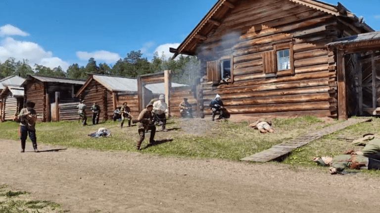 Военно-историческую реконструкцию боя 1919 года показали в Братске