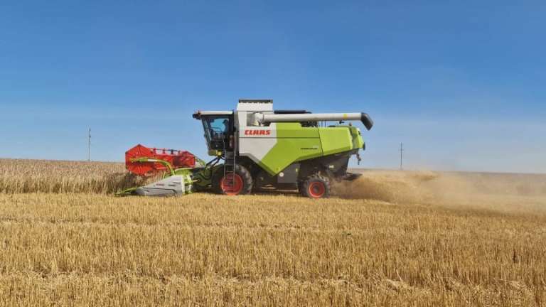 Уборочная кампания началась в Иркутской области