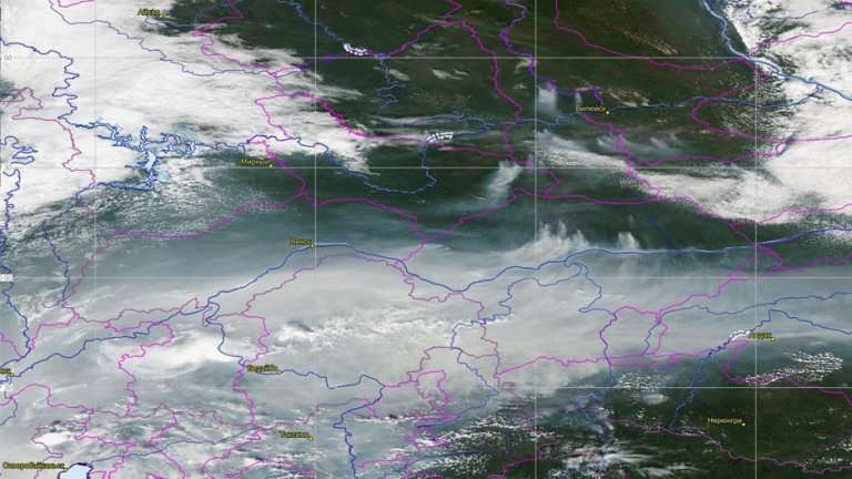 Дожди могут разогнать дым от пожаров в Бодайбинском районе