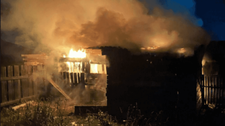 Инвалида спасли на пожаре в Тайшете