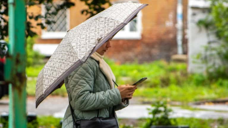 Неблагоприятная погода в Приангарье: на севере – пожары, на юге – сильный снег