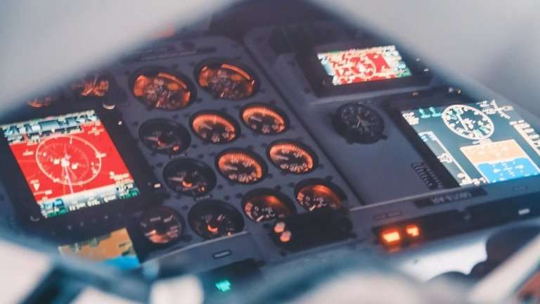 Самолёт не смог взлететь из-за отказа бортового компьютера в аэропорту Иркутска