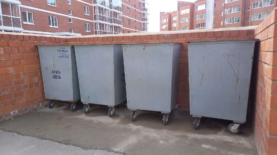 Штрафы за парковку возле мусорных контейнеров могут ввести в Иркутской области