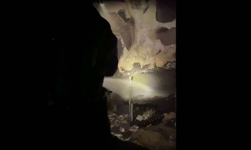 Поджог диванов на лестничной клетке вновь стал причиной пожара в Иркутской области