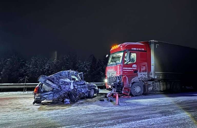 Пять человек погибли, 46 травмированы в автоавариях в Иркутской области за неделю