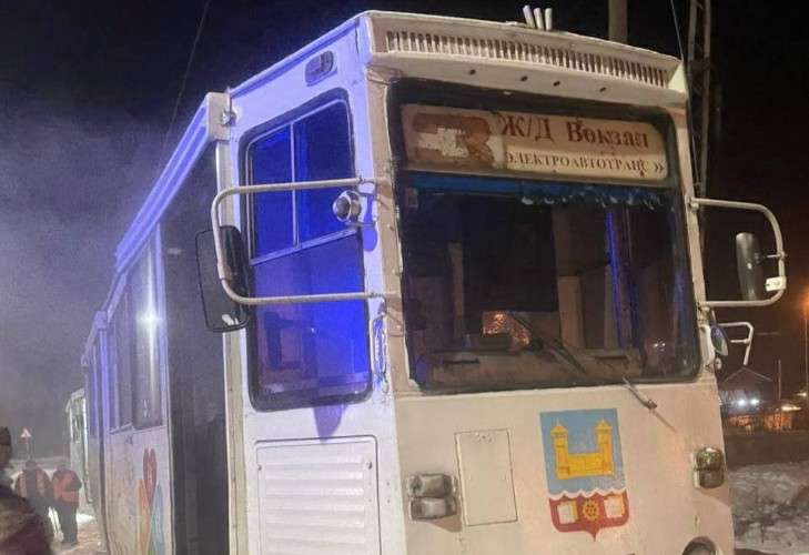 В Усолье-Сибирском загорелся трамвай: эвакуированы два человека