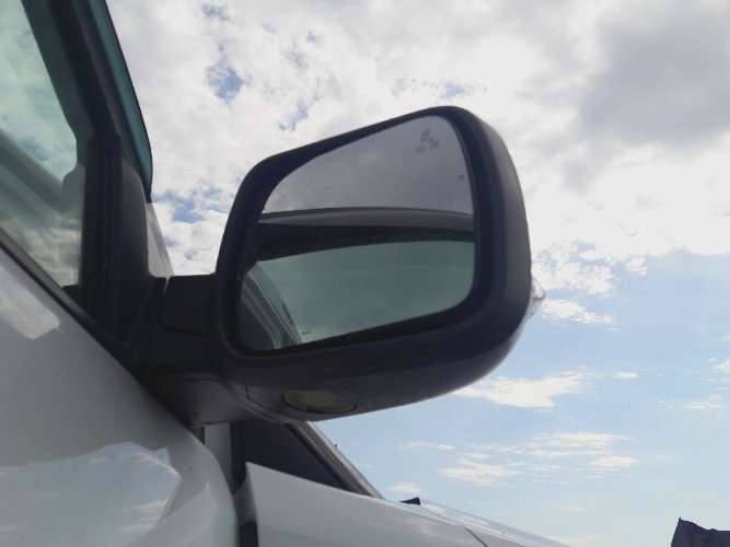 Пьяный сотрудник автосервиса разбил машину клиентки в Красноярске