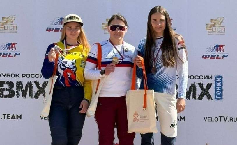 велогонщицы