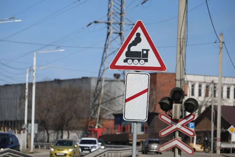 железнодорожный переезд