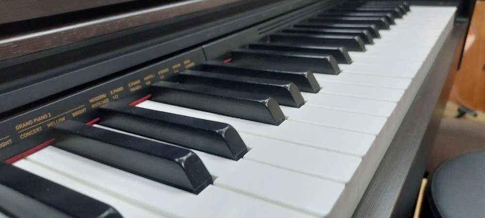 клавиши синтезатора