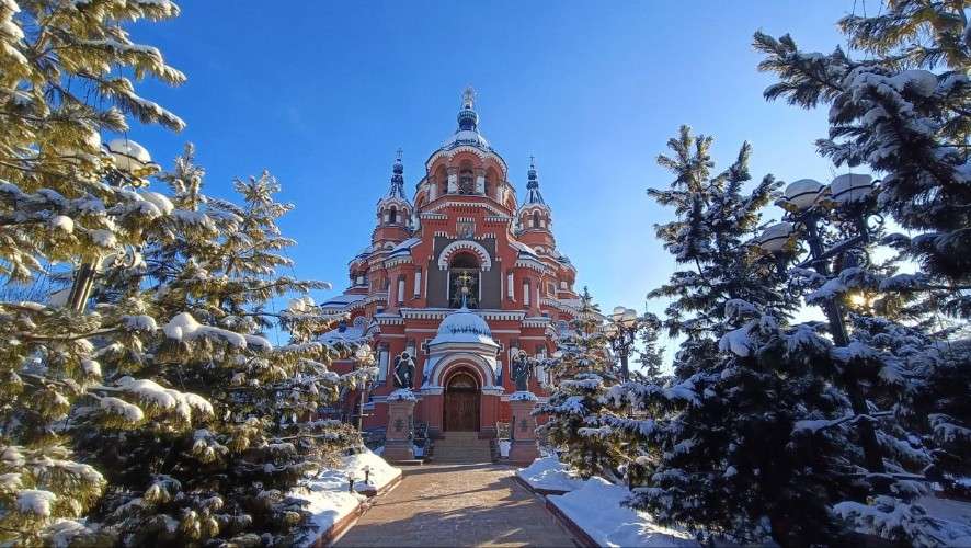 Казанская церковь зимой