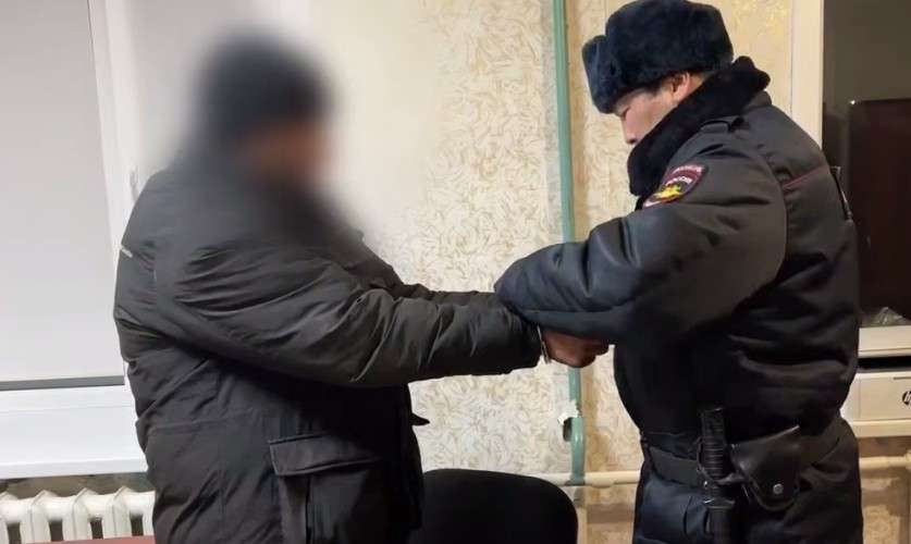 наручники, подозреваемый, следователь, конвой