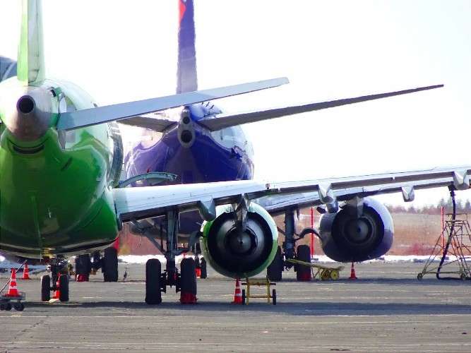 самолёты, аэродром, взлётная полоса