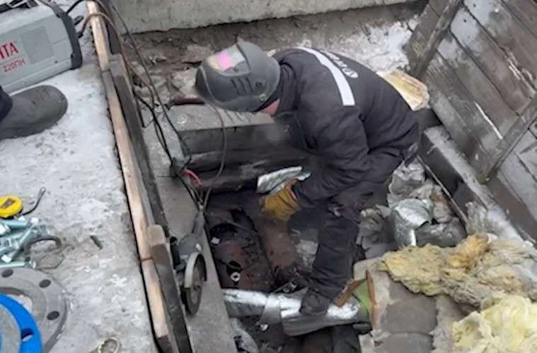 Ремонт водовода в Бодайбо