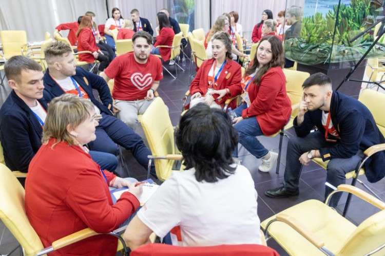 волонтёры-железнодорожники