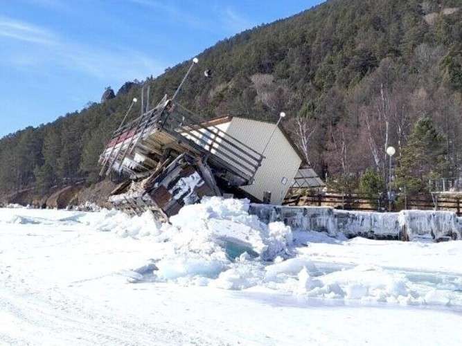 Разрушенная пристань