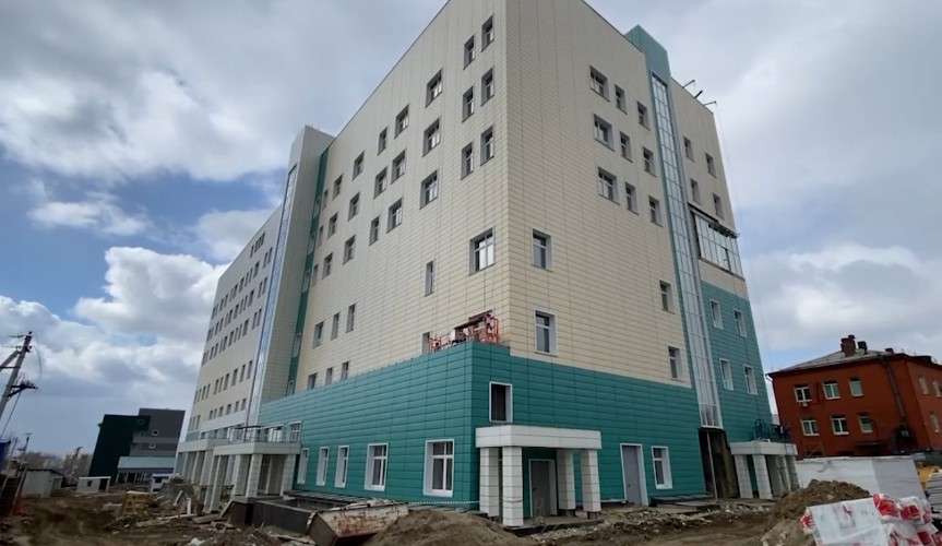 Стоящийся радиологический корпус