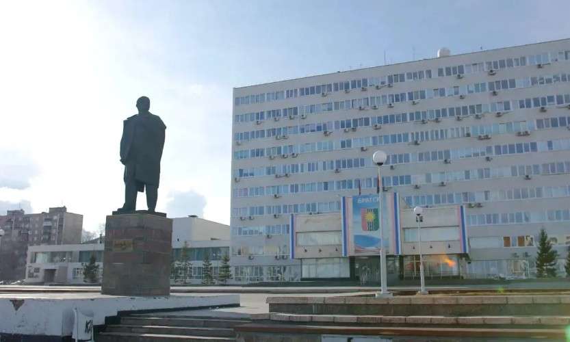 Площадь у администрации Братска