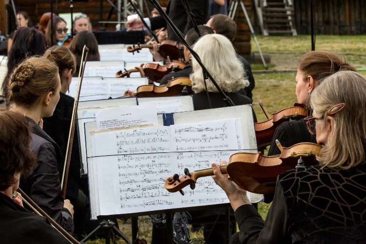 Оркестр в Тальцах