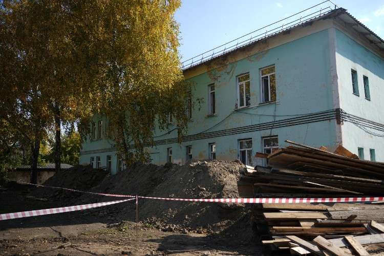 Здание, закрытое на ремонт