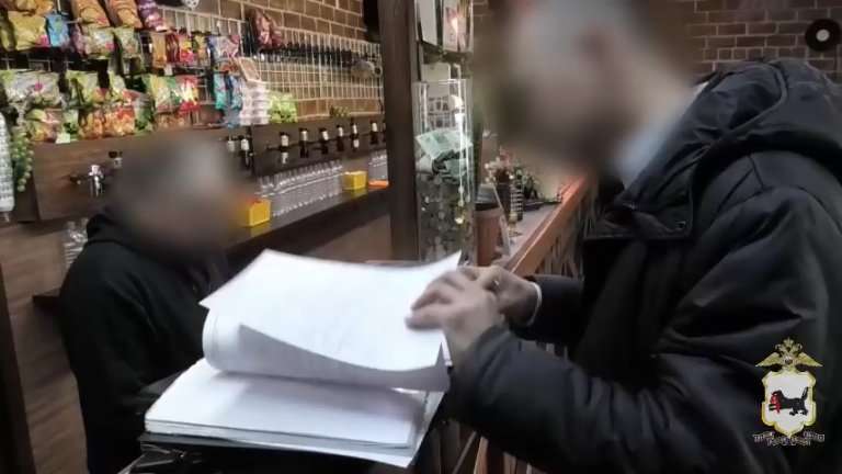 Нелегальным алкоголем торговали несколько месяцев в Ленинском районе Иркутска