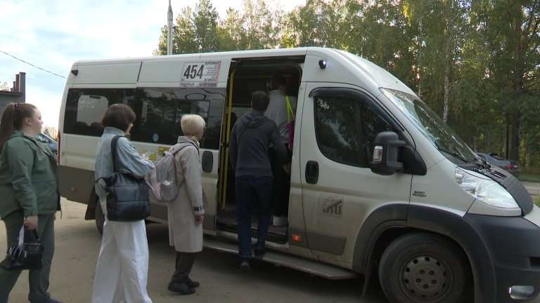 О транспортном коллапсе заявляют жители микрорайона Берёзового под Иркутском