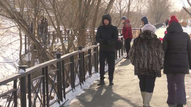 1 миллион 76 тысяч мужчин живут в Иркутской области