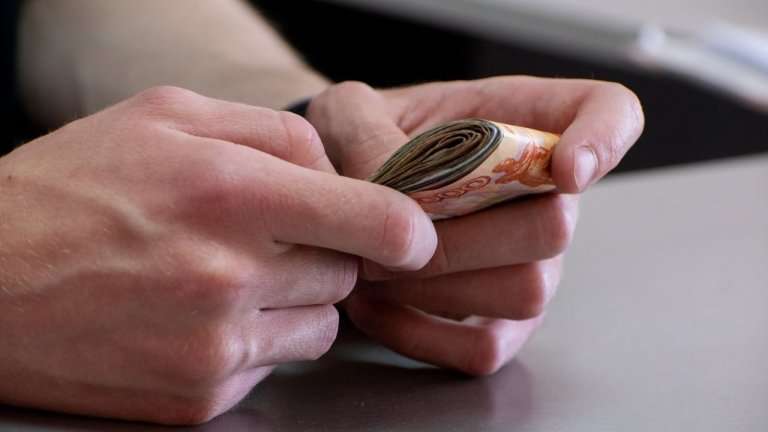 Неофициальные варианты выплаты зарплаты пользуются популярностью среди сотрудников в Иркутской области