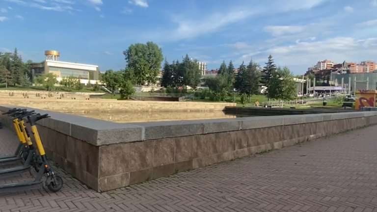 Вы спросили - мы ответили: почему не работает фонтан на улице Декабрьских Событий в Иркутске?