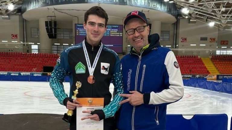 Иркутянин Николай Аникин стал третьим на первенстве России по конькобежному спорту