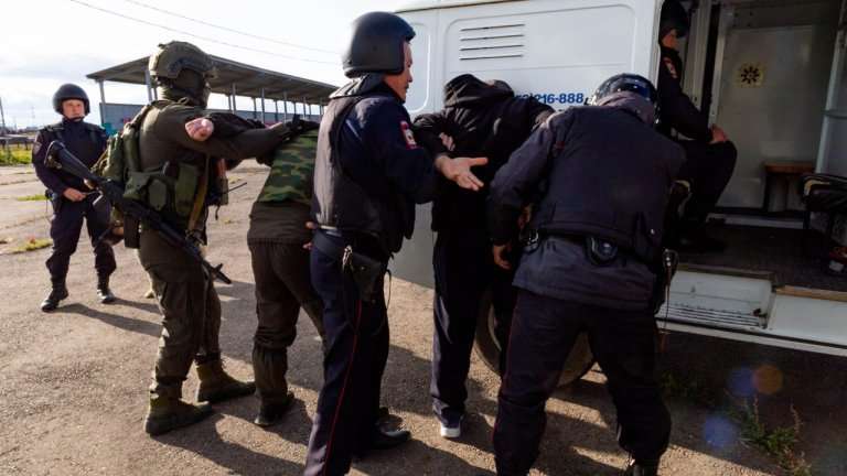 Антитеррористические учения прошли в Усть-Ордынском