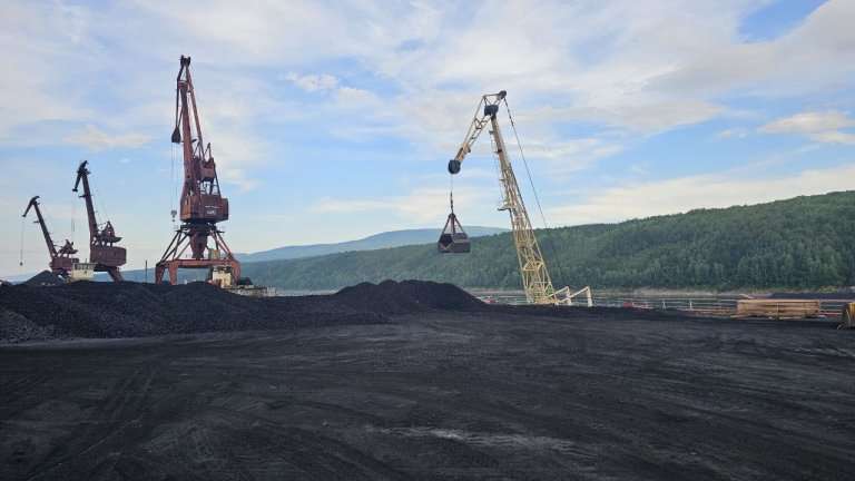 20,7 тыс. тонн угля завезли в Бодайбинский район в преддверии отопительного сезона