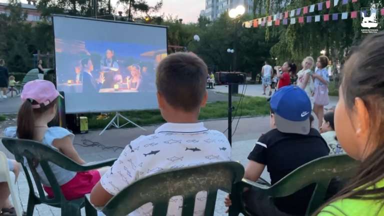 56 кинопоказов под открытым небом организовано в Иркутске