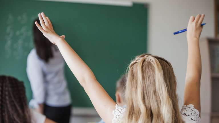 Строительство самой большой школы в Иркутске планируют завершить в этом году