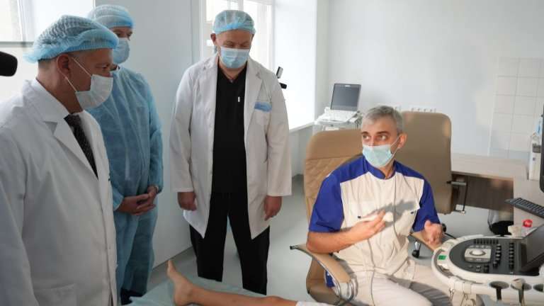 500 пациентов в год смогут принимать новые отделения Иркутской областной детской больницы