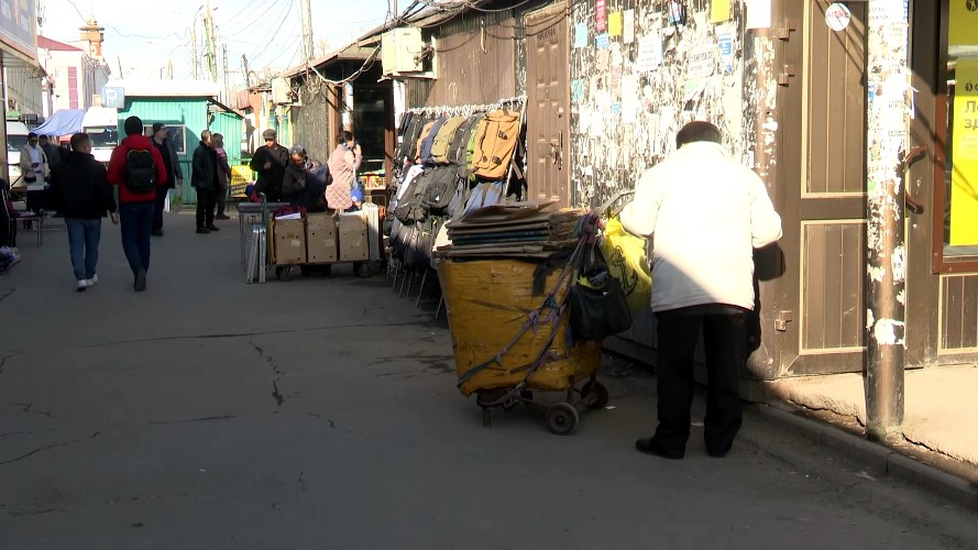 Мигрантам запретили работать во многих сферах с 2025 года в Иркутской области