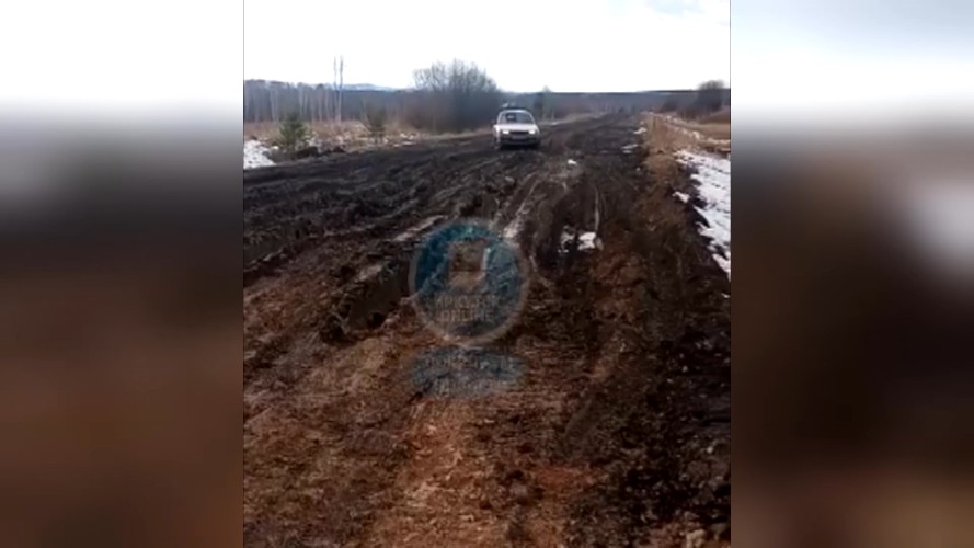 В болото превратилась дорога до посёлка Ишидей в Тулунском районе
