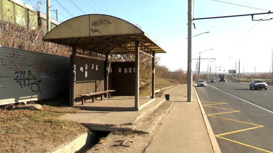 Состояние остановочных пунктов в Иркутске оставляет желать лучшего