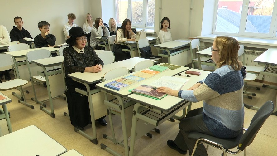 Нам года не беда: иркутянка в 74 года решила получить 4-ый диплом о высшем образовании