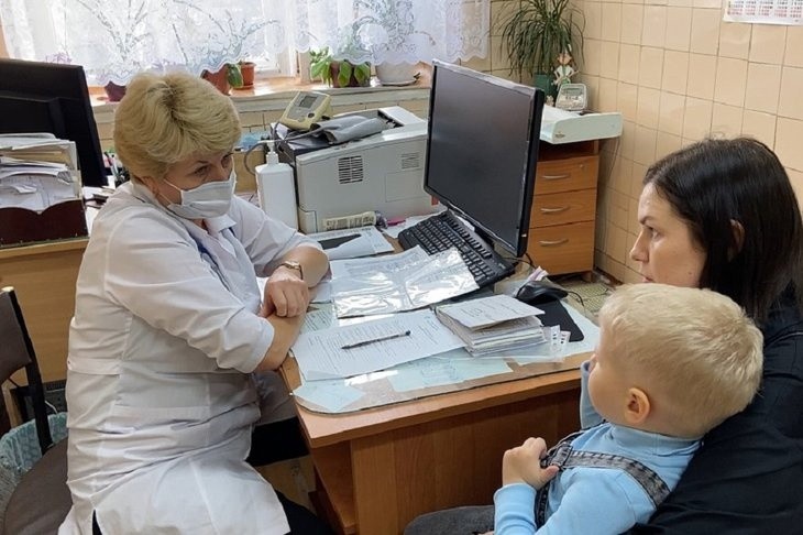 Комплексные медосмотры детей проведут в Усть-Куте иркутские врачи