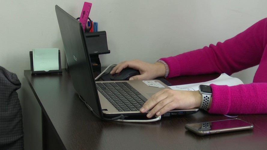 Медикам в Иркутской области начали предлагать работать удалённо