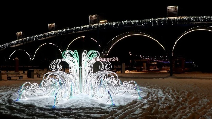 Сказочный ледяной лес украсит главную площадь Тайшета