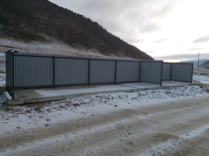 26 площадок для сбора мусора оборудовали на побережье Байкала