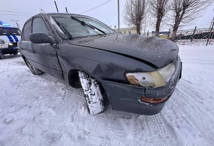 16-летний пьяный школьник угнал иномарку и попал в ДПТ в Усть-Ордынском