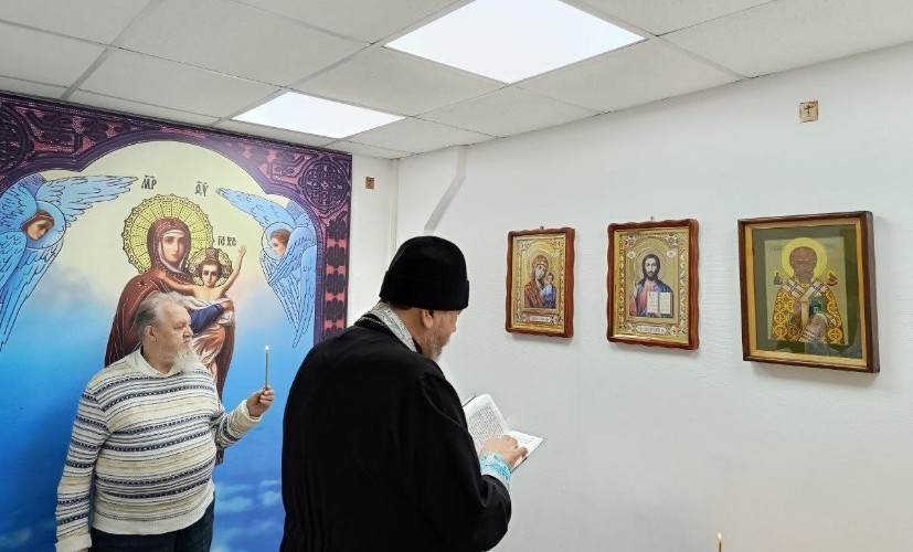 Комнату для молитв открыли в аэропорту Братска