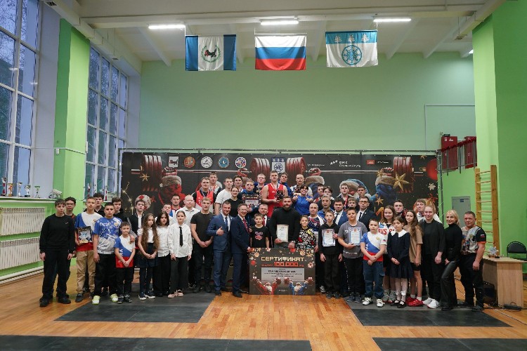 12 рекордов Иркутской области установили участники регионального турнира по тяжёлой атлетике