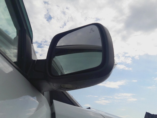 Пьяный сотрудник автосервиса разбил машину клиентки в Красноярске