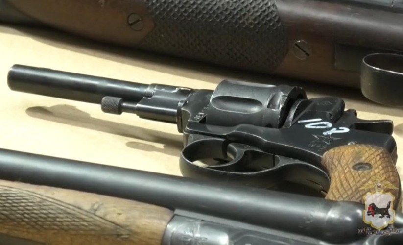 Револьвер системы Нагана 1944 года сдал в полицию житель Приангарья