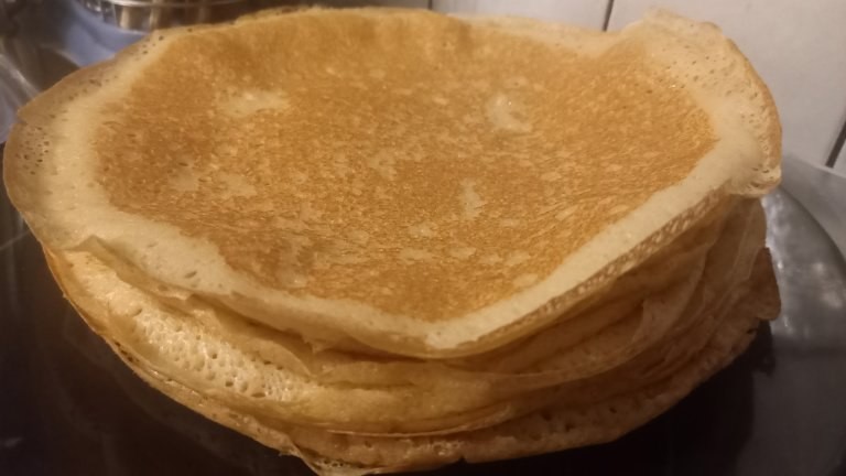 Жителей Братска зовут на блины и взятие снежной крепости