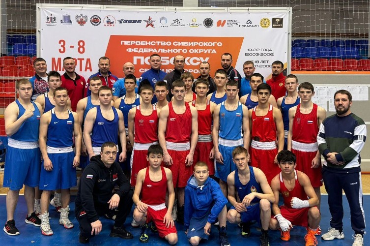 11 медалей выиграли боксёры Иркутской области на первенстве Сибири